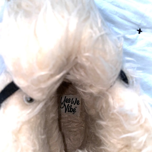 Yes We Vibe Polar Boots - Picture 6 of 7